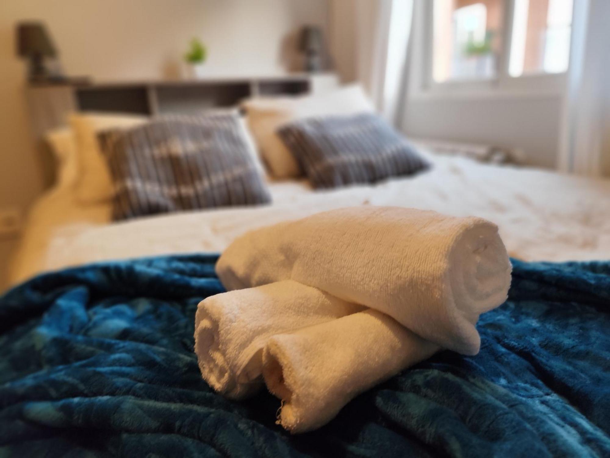 Cozy Apartment In The Heart Of Мадрид Екстериор снимка