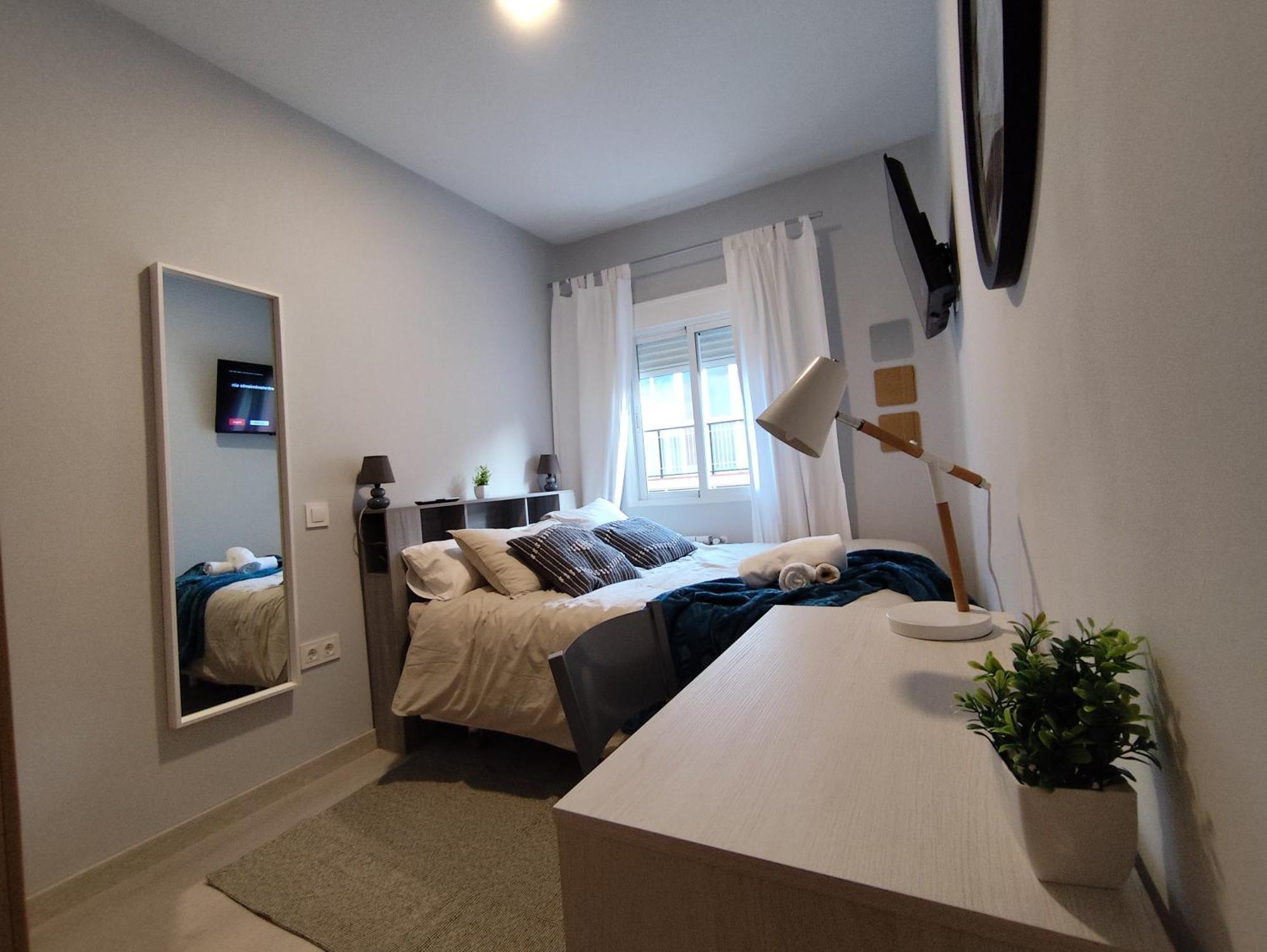 Cozy Apartment In The Heart Of Мадрид Екстериор снимка